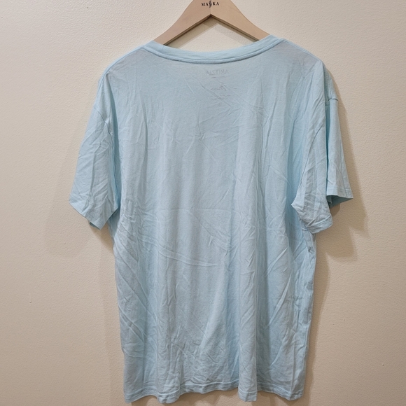Aritzia tshirt - Picture 2 of 6